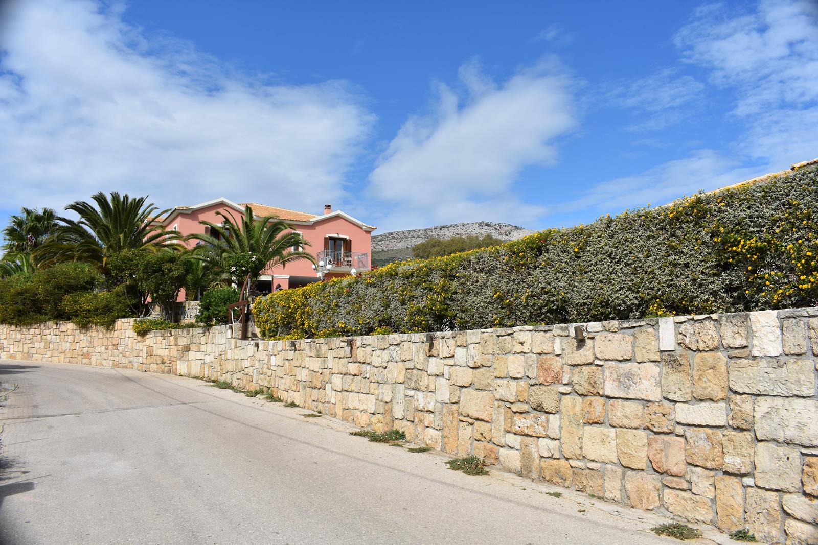 Melidron Hotel
